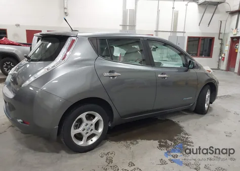 2014 Nissan Leaf Sv z USA, uszkodzony, nr VIN 1N4AZ0CP9EC338706